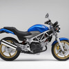 ホンダ VTR 外観を一新…排出ガス規制に適合