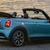 MINI コンバーチブル の「シーサイドエディション」