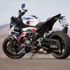 BMW M1000R