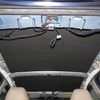 「車内静音化」作業の一例。
