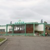 留萌本線・石狩沼田駅。最終日は観光協会が作成した到着証明書を配布。20時28分発留萌行き下り最終列車では吹奏楽の演奏やペンライトなどによる見送りが行なわれる。