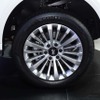 タイヤはコンチネンタル製265/50R20