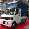 ベース車3万円、ハウス10万円！ 芸人の手づくり軽キャンピングカーがすごい…東京オートサロン2023