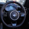 MINI Lci2モデル用スポーツステアリングホイール
