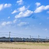 札幌へ向けてラストスパートする7両編成の『キハ183系オホーツク』。函館本線・美唄～光珠内。2023年4月10日。