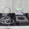 ステータの型。超硬度な型を加工する放電加工機