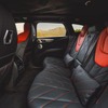 BMW XM レーベル・レッド