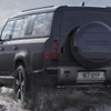 ランドローバー・ディフェンダー 130 V8