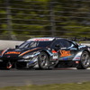 2位の#100 STANLEY NSX-GT（山本尚貴／牧野任祐）