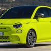 アバルト 500e の「ツーリズモ」