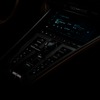 アストンマーティン「DB」の最新モデルのティザー写真