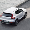 ボルボ XC40 アルティメットB4 AWD