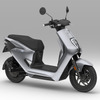 ホンダ EM1 e：（デジタルシルバーメタリック）