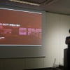 「EVフリート管理サービス」について説明する丸紅の産業システム・モビリティ事業部の佐倉谷 誠氏