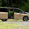 日産 セレナ e-POWER ハイウェイスターV（ボディカラー：利休）
