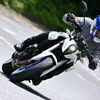 スズキ GSX-8Sと小川勤