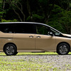 日産 セレナ e-POWER ハイウェイスターV（ボディカラー：利休）