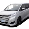光岡トヨタ・ノア（搬送車）