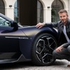 マセラティ MC20 の「フォーリセリエ・エッセンシャル・コレクション」
