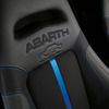 ヘッドレスト部に131ラリーの車体を象ったサベルト製ラリー専用スポーツシート
