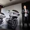 会場で紹介されたハーレー「CVO ストリートグライド（左）」と「CVO ロードグライド（右）」