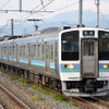 篠ノ井線の211系普通列車。2025年春以降、同線も首都圏エリアとしてSuicaのサービスが始まる。