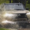 レクサス GX 新型のティザー写真