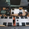 モスコニのパワーアンプを3台並べた上層のインストール。スペース効率を最大限に活かした設置となった。