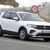 VW T-Cross 改良新型プロトタイプ（スクープ写真）