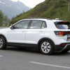 VW T-Cross 改良新型プロトタイプ（スクープ写真）