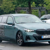 BMW i5ツーリング プロトタイプ（スクープ写真）