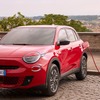 フィアット 600e の「RED」