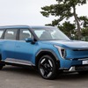 キアが2024年型としてリリース予定の電動SUV、EV9