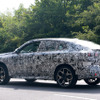 BMW X2 次期型プロトタイプ（スクープ写真）