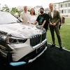 BMW iX1 のアートカー