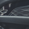ベントレーの新型車に採用されるブランド初の完全オーガニックなオリーブタンレザー