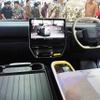 運転席周りは大型ディスプレイとも相まって未来感覚にあふれている（インドネシア国際モーターショー2023）