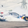 フェルスタッペンがドリフト走行