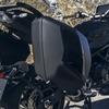 ヤマハ ナイケンGT 新型に用意された新意匠のサイドケース