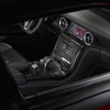 メルセデスベンツ SLS AMG…ガルウイングスーパーカーのインテリア初公開