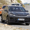 VW 新EVブランドのSUVプロトタイプ（スクープ写真）