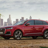 アウディ Q7