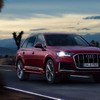 アウディ Q7