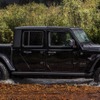 ジープ・グラディエーター 改良新型のオフロードパッケージ装着車