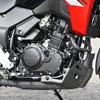 Vストローム250のエンジンは並列2気筒
