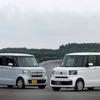 ホンダ N-BOX 旧型（左）と新型（右）