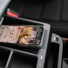 オーディオプレイヤーは主にiPhoneを用いる。ワイヤレスでCarPlayを利用しているので接続もスムーズ。