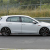 VW ゴルフ GTI 改良新型プロトタイプ（スクープ写真）