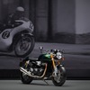 トライアンフ スラクストン ファイナルエディション