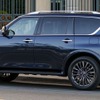インフィニティ QX80 現行型